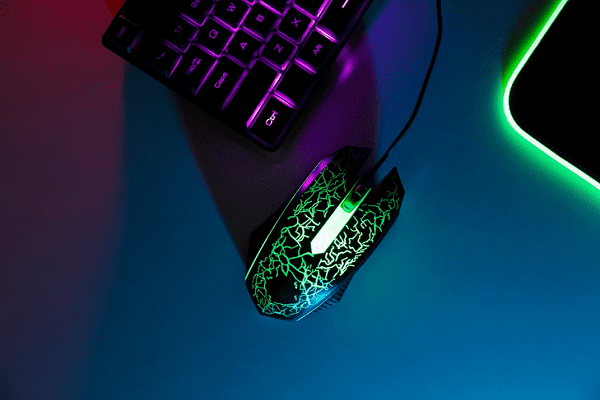 使用外接鼠标来替代 使用外接鼠标来替代