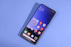 小米13在长时间游戏后，电池续航和手机散热表现